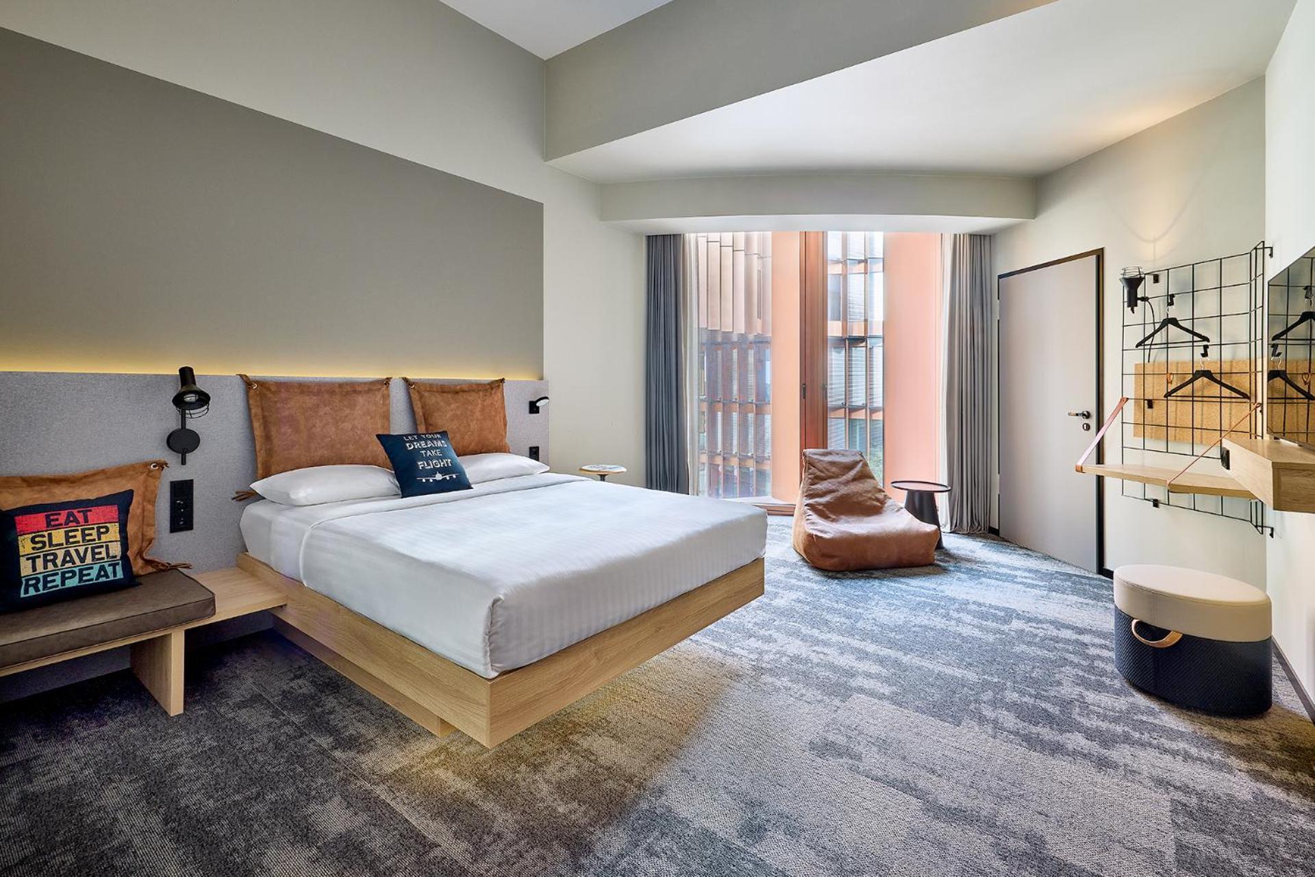 Moxy Luxembourg Airport Hotel Niederanven Luaran gambar
